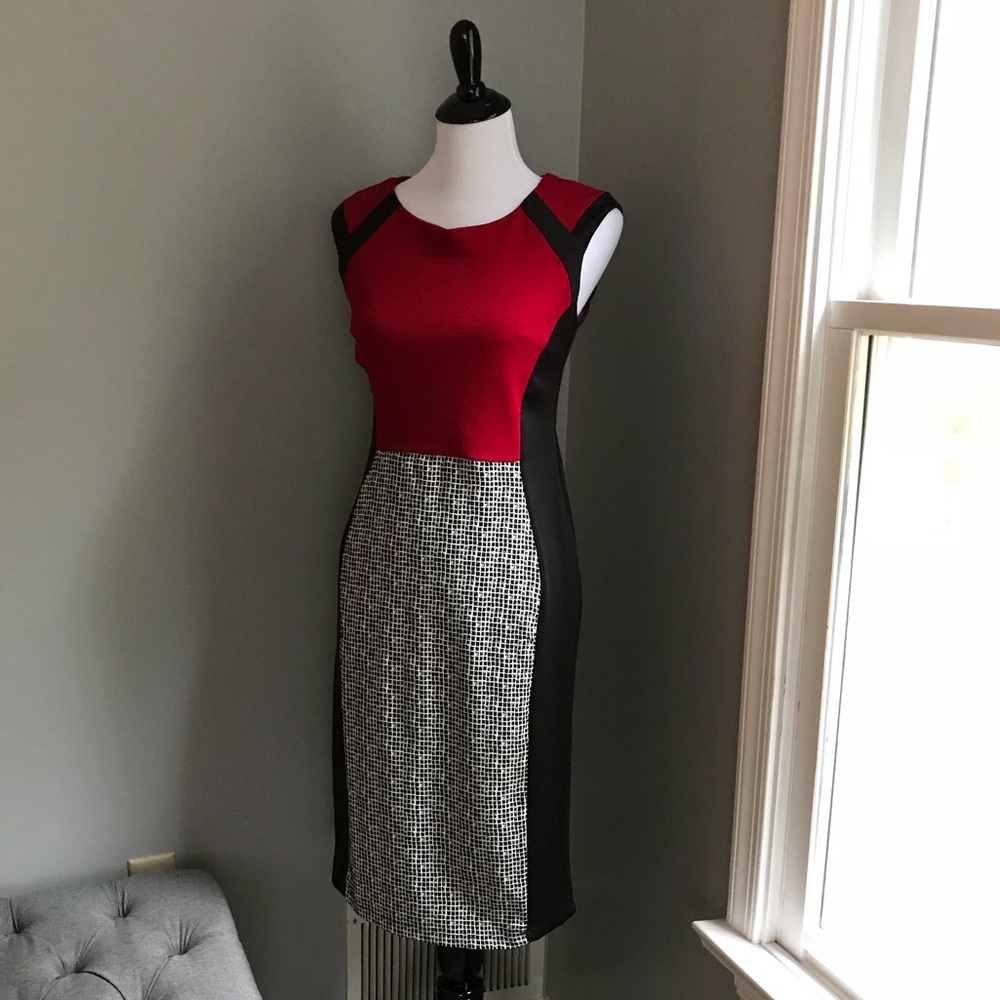 Enfocus Dress